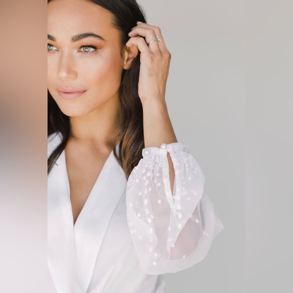 ROBED with LOVE ALANNA ROBE - Picture 7 of 16